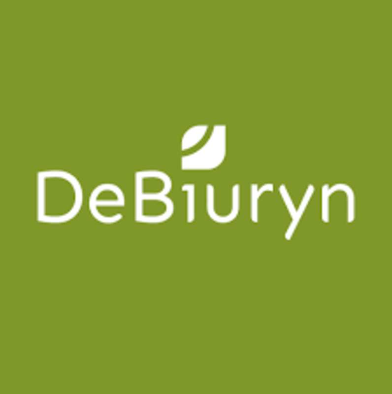 Beauty Advisor DeBiuryn